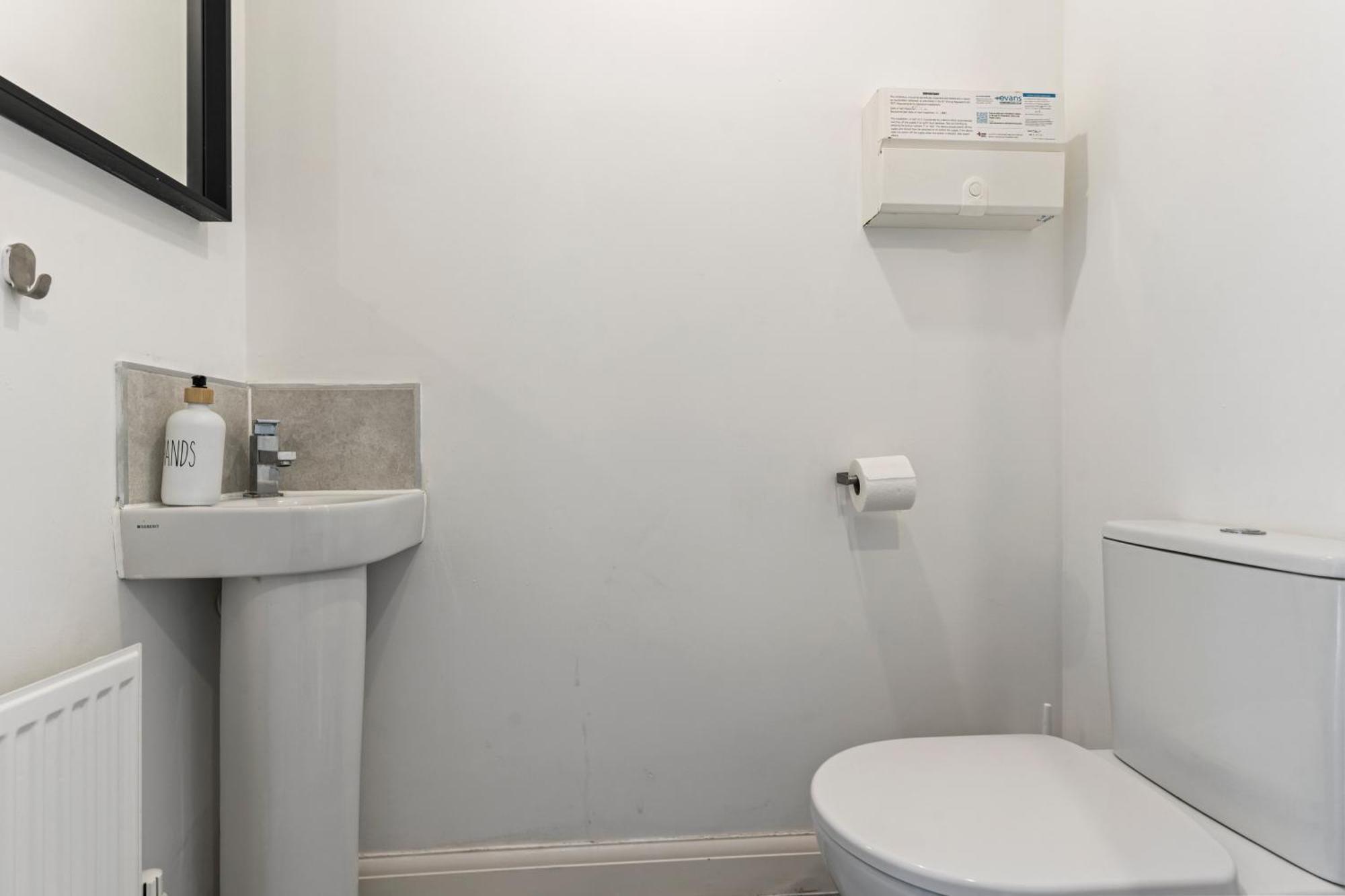 Apartment Elegant 2-bed With Tranquil Garden Area Birmingham